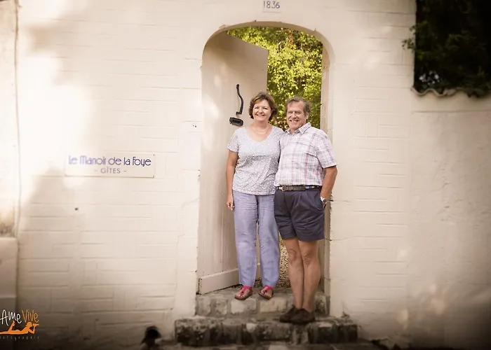 Le Manoir De La Foye Casa de Férias *